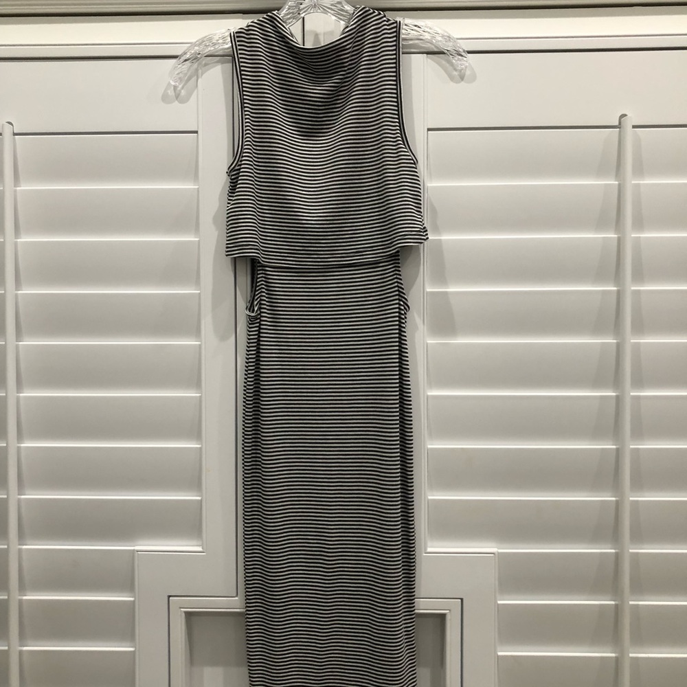 Body fitting maxi dress!